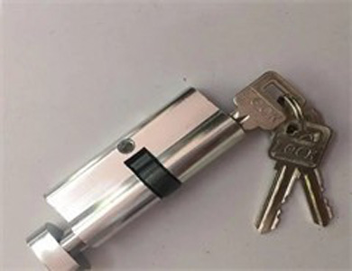 成都24小时上门开锁公司