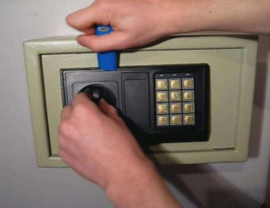 成都24小时上门开锁公司