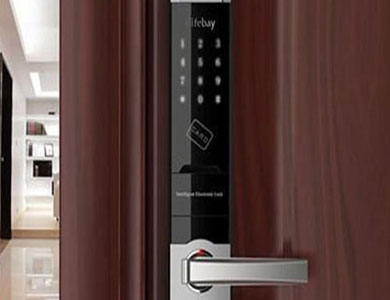 成都24小时上门开锁公司