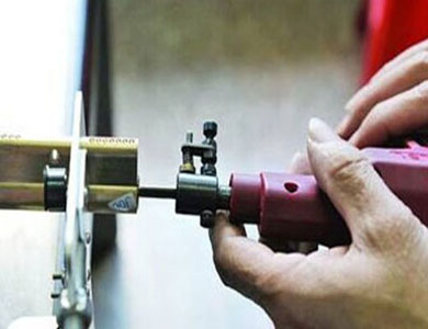 成都24小时上门开锁公司